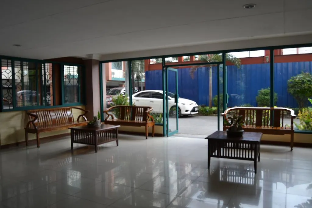 *** Hotel Isabelle Royale Paranaque Paranaque City Philippines